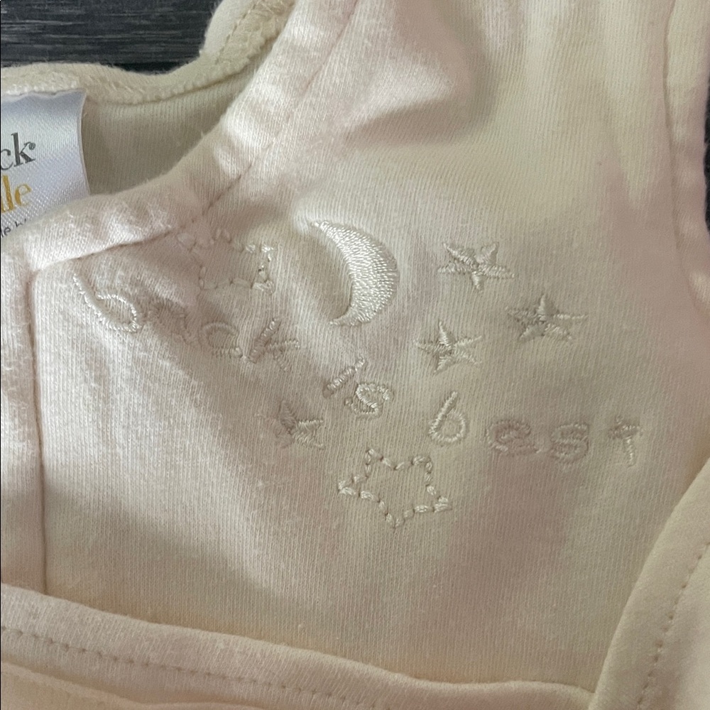 Halo Cream Sleep Sack for New Borns - Picture 3 of 9